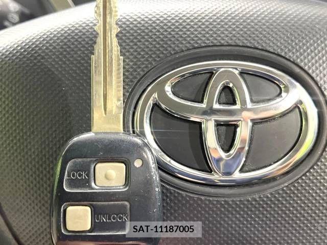 Toyota PASSO 2009-01 255552-6