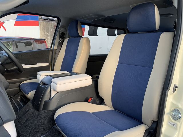 Toyota HIACE VAN 2019-07 183145-20
