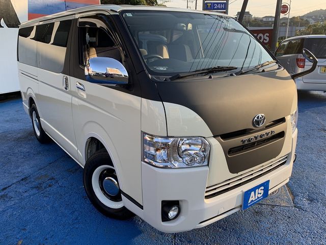Toyota HIACE VAN 2019-07 183145-2