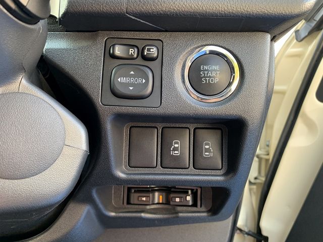 Toyota HIACE VAN 2019-07 183145-14