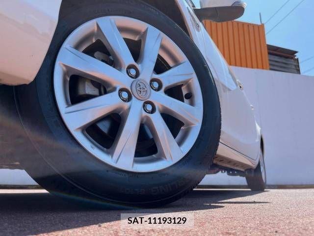 Toyota AQUA 2016-03 389339-10