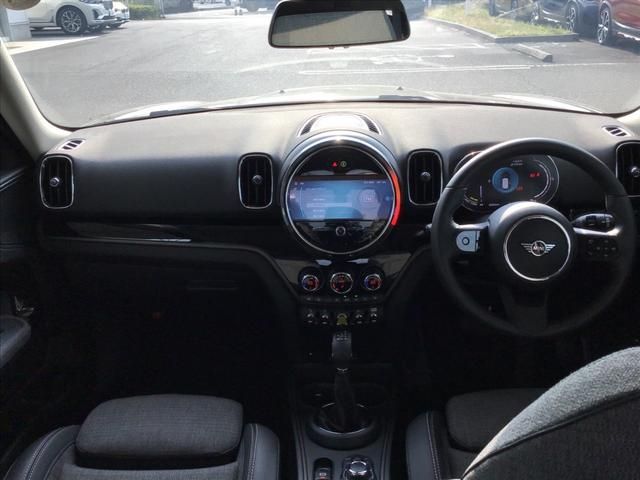 Bmw MINI 2023-03 9682-1