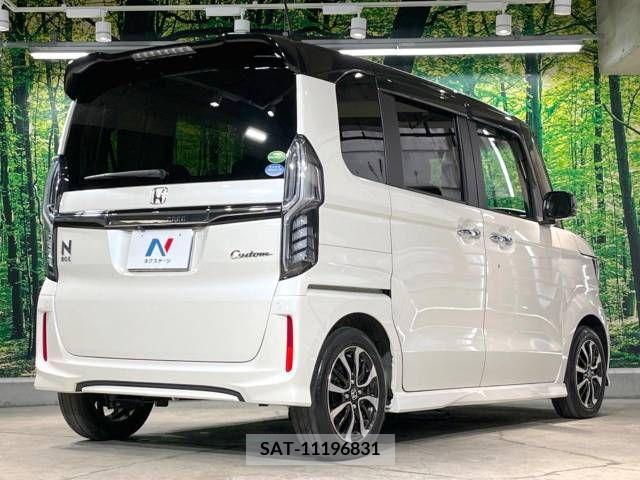 Honda N BOX CUSTOM 2017-09 306926-17
