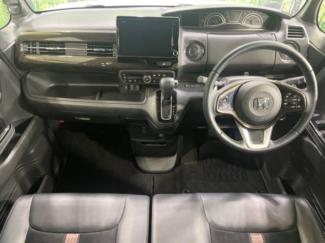 Honda N BOX CUSTOM 2020-05 196272-1