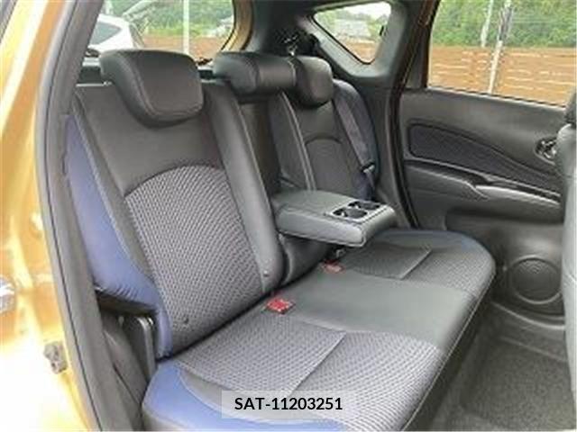 Nissan NOTE 2017-11 252201-6