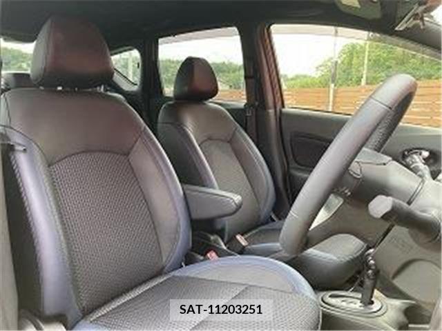 Nissan NOTE 2017-11 252201-5