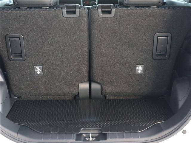 Daihatsu TANTO CUSTOM 2023-03 28806-28