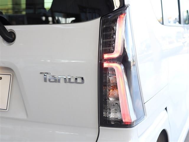 Daihatsu TANTO CUSTOM 2023-03 28806-8