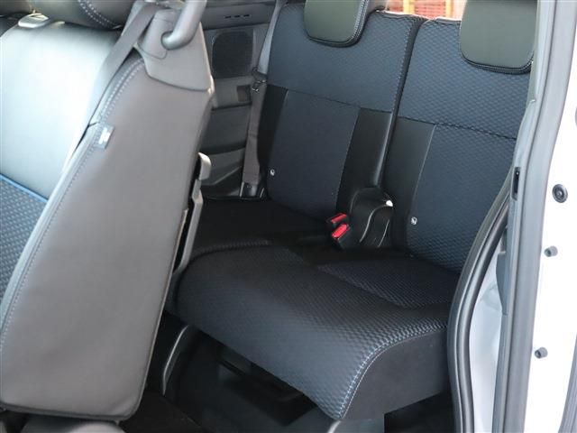 Daihatsu TANTO CUSTOM 2023-03 28806-27
