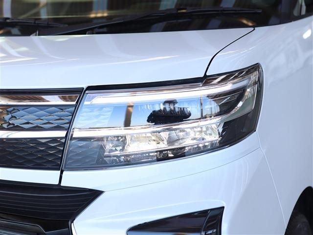 Daihatsu TANTO CUSTOM 2023-03 28806-7