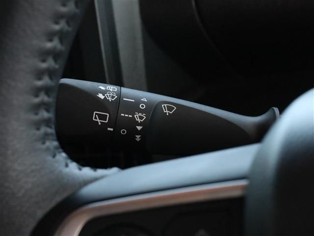 Daihatsu TANTO CUSTOM 2023-03 28806-20