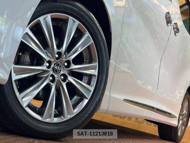 Toyota VELLFIRE 2018-01 346405-14