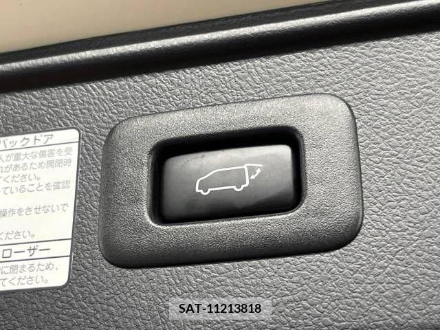 Toyota VELLFIRE 2018-01 346405-7