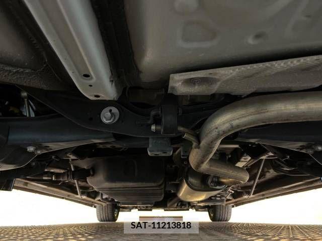 Toyota VELLFIRE 2018-01 346405-19