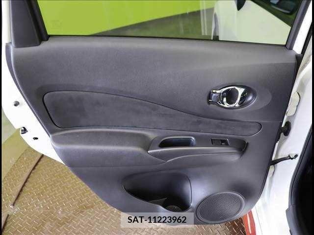 Nissan NOTE 2020-01 372551-28