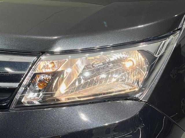 Toyota ROOMY 2023-03 27368-12