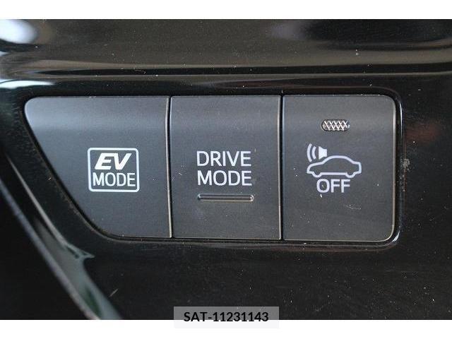 Toyota PRIUS 2020-03 223302-4