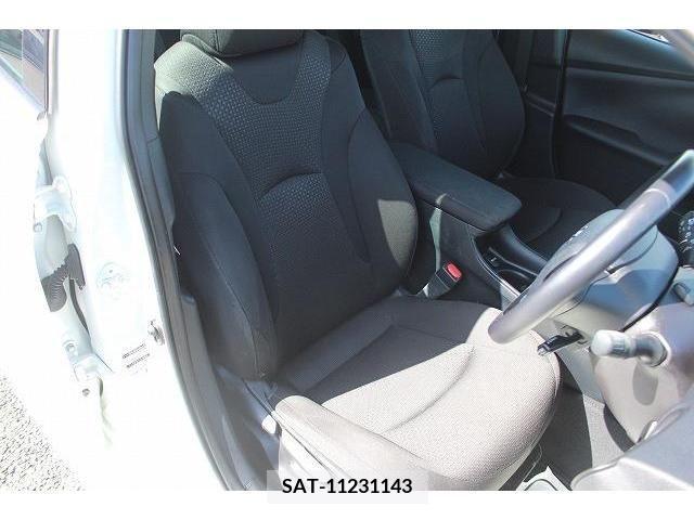 Toyota PRIUS 2020-03 223302-12