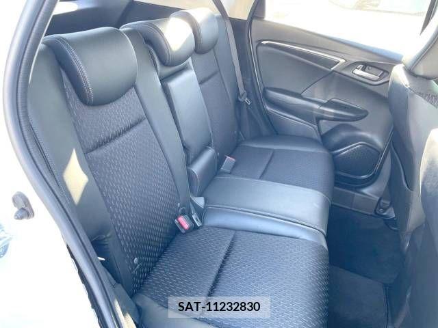 Honda FIT 2017-03 390830-14