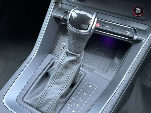 Audi RS Q3 2021-04 25181-13