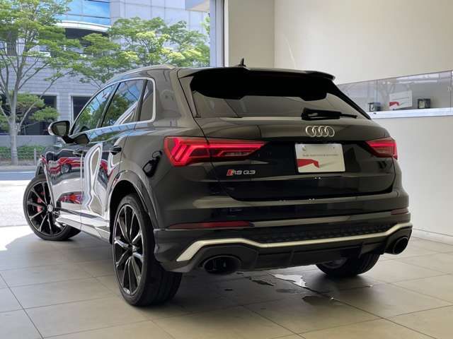 Audi RS Q3 2021-04 25181-5