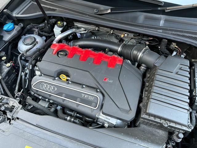 Audi RS Q3 2021-04 25181-18