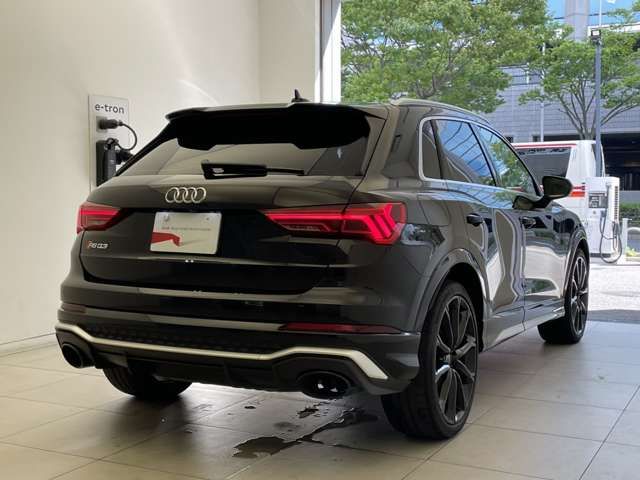 Audi RS Q3 2021-04 25181-1