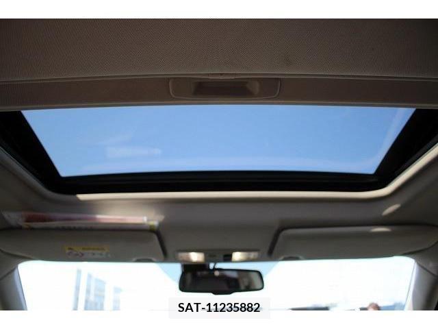 Mitsubishi OUTLANDER PHEV 2015-09 210576-3