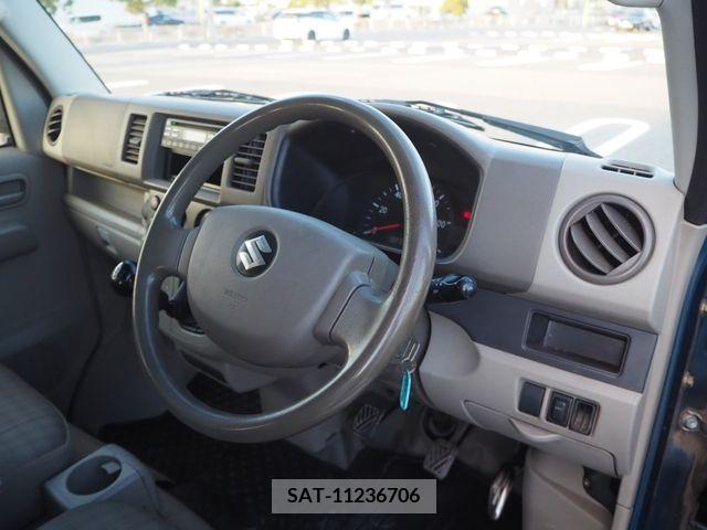 Suzuki EVERY 2005-10 208501-1