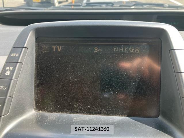 Toyota PRIUS 2004-01 393457-14