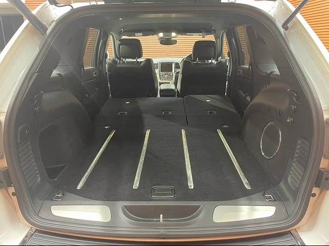 Jeep GRAND CHEROKEE 2017-11 23823-19