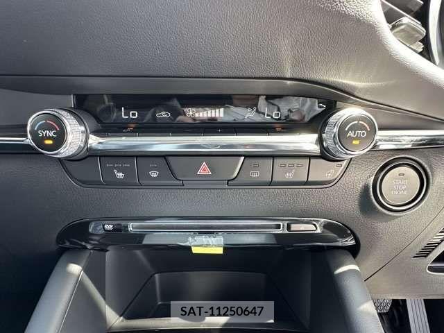 Mazda MAZDA3 2022-10 276429-17