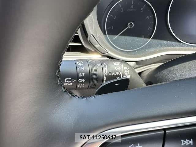 Mazda MAZDA3 2022-10 276429-13
