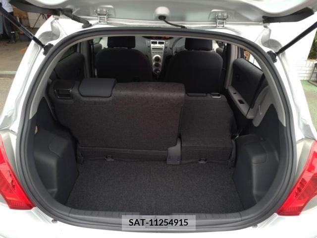 Toyota VITZ 2010-07 353048-25