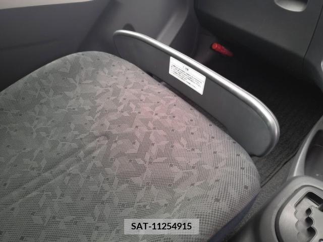 Toyota VITZ 2010-07 353048-16