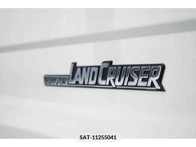 Toyota LAND CRUISER 2015-06 373203-8
