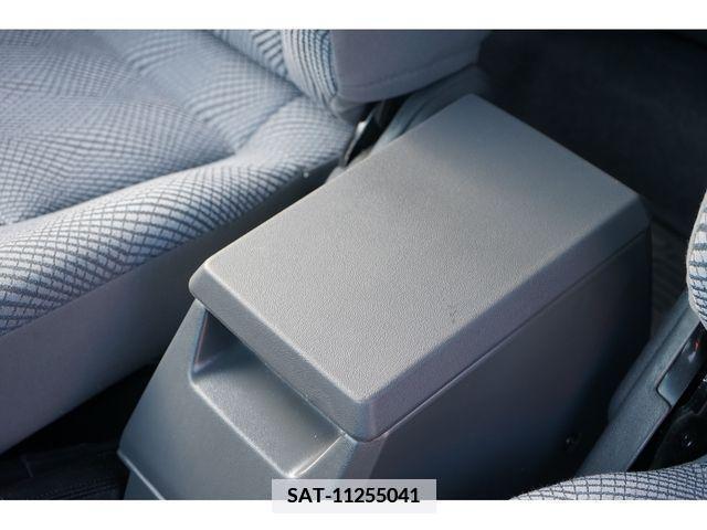 Toyota LAND CRUISER 2015-06 373203-20