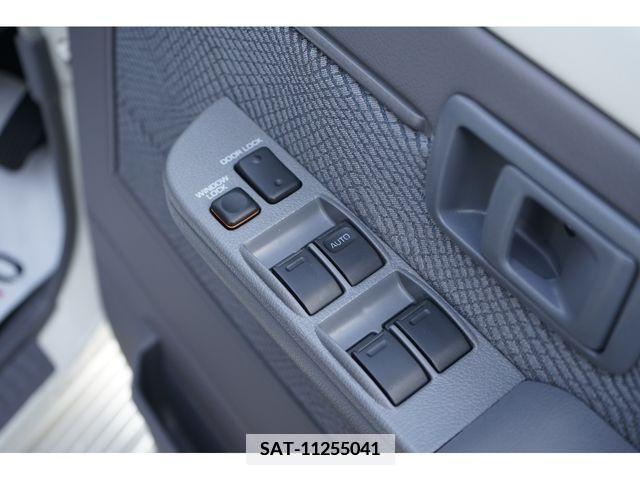 Toyota LAND CRUISER 2015-06 373203-19