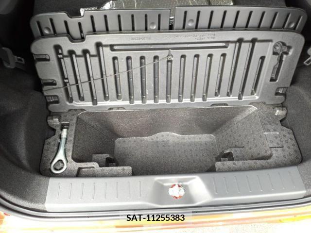 Daihatsu MOVE CUSTOM 2015-01 386627-27