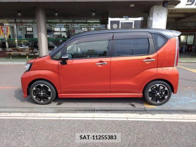 Daihatsu MOVE CUSTOM 2015-01 386627-11