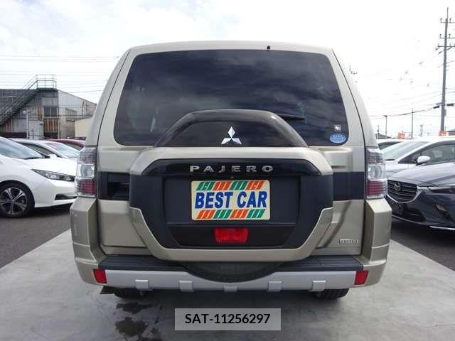 Mitsubishi PAJERO 2016-06 281153-6