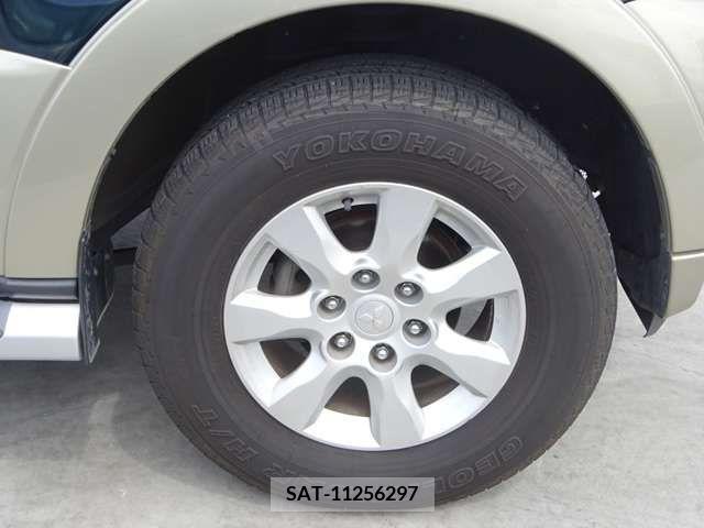 Mitsubishi PAJERO 2016-06 281153-16