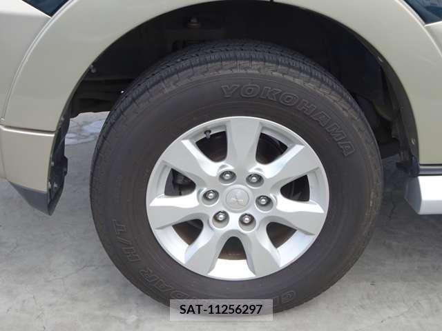 Mitsubishi PAJERO 2016-06 281153-15