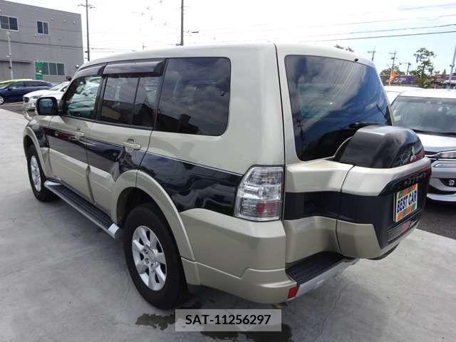 Mitsubishi PAJERO 2016-06 281153-2