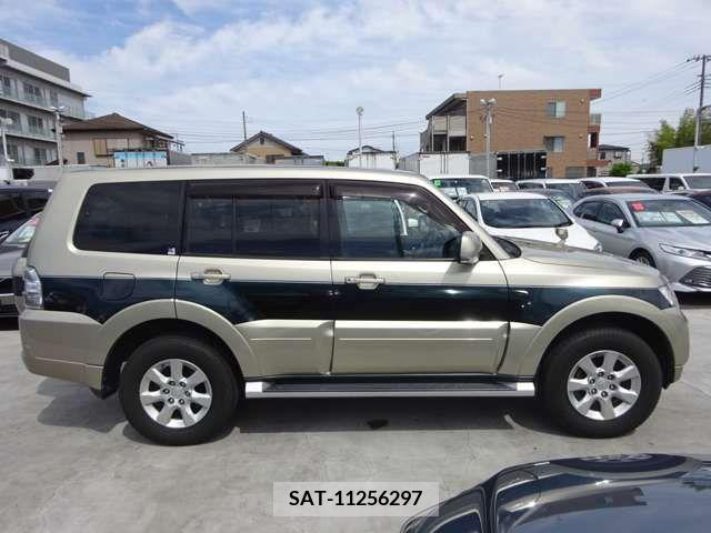 Mitsubishi PAJERO 2016-06 281153-12