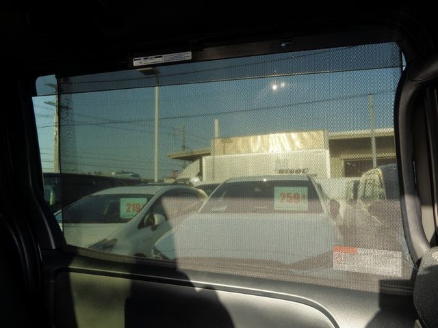 Toyota VOXY 2019-06 16760-24