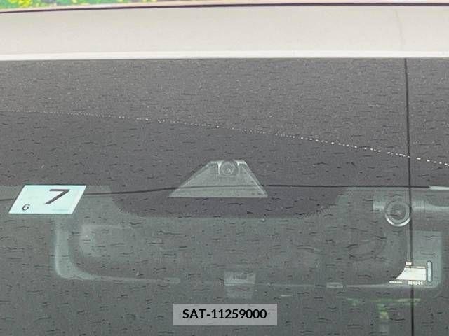 Toyota VELLFIRE 2021-07 288044-2