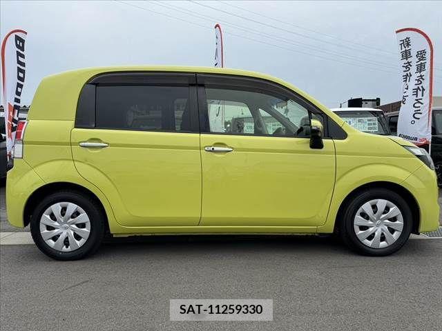 Toyota SPADE 2013-09 384146-10