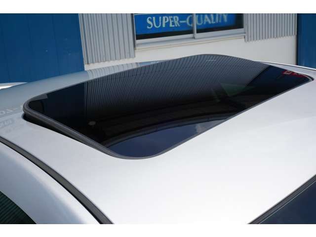 Nissan SKYLINE COUPE 2008-07 8213-3