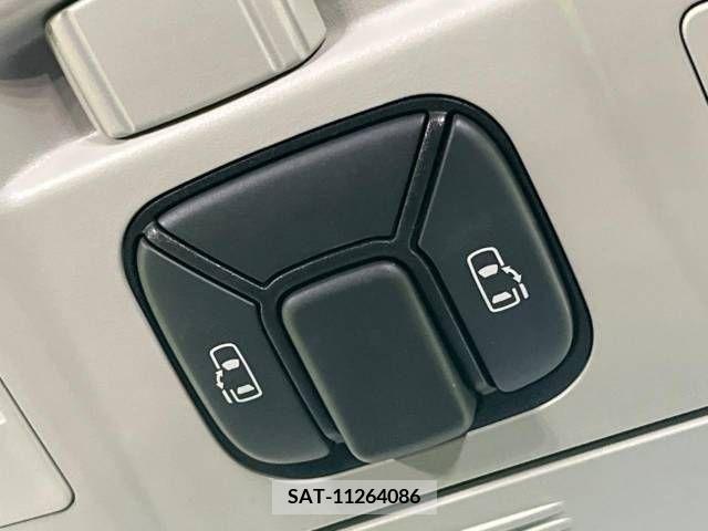 Toyota VELLFIRE 2012-09 299893-3